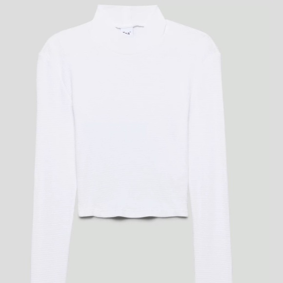 Aritzia TNA waffle mock neck - Picture 3 of 4